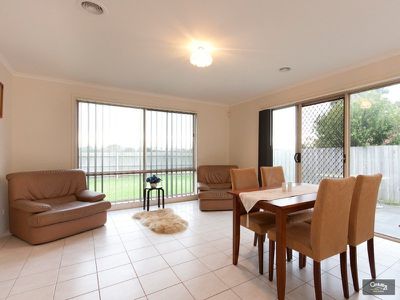 17 Glenora Way, Hampton Park
