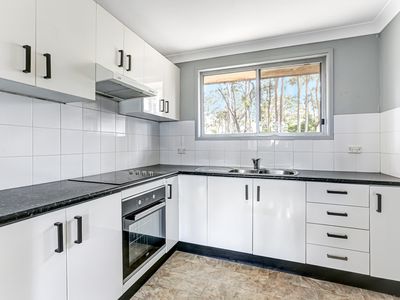 10 Wyreema Avenue, Charmhaven