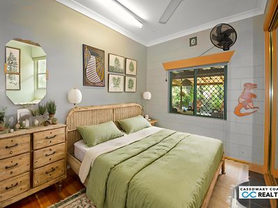 755 Ellerbeck Road, Carruchan