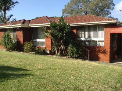 11 Deeson Place, Dapto