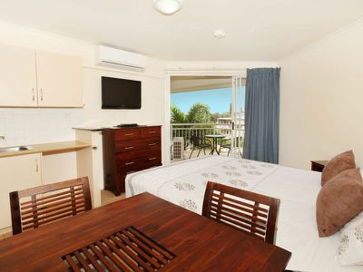 408 / 180 Alexandra Parade, Alexandra Headland