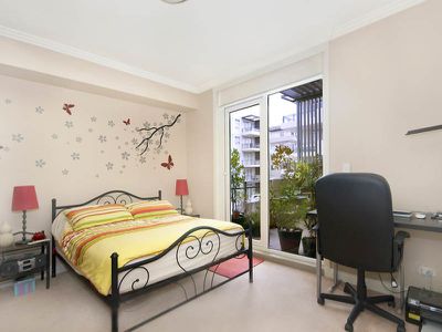 27 / 1 Bay Drive, Meadowbank