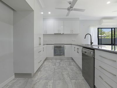 8 Wegert Close, Gordonvale