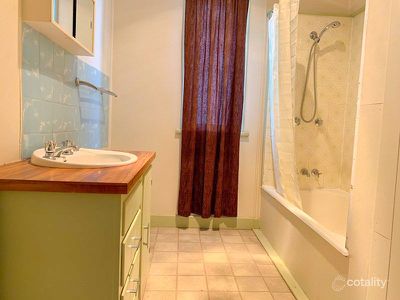 2 Thurso Street, North Booval