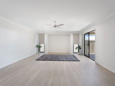 2 / 22 Margina Close, Tuncurry