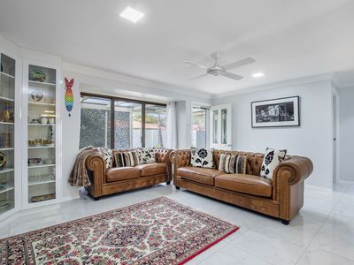 30 Sundown Drive, Paradise Point