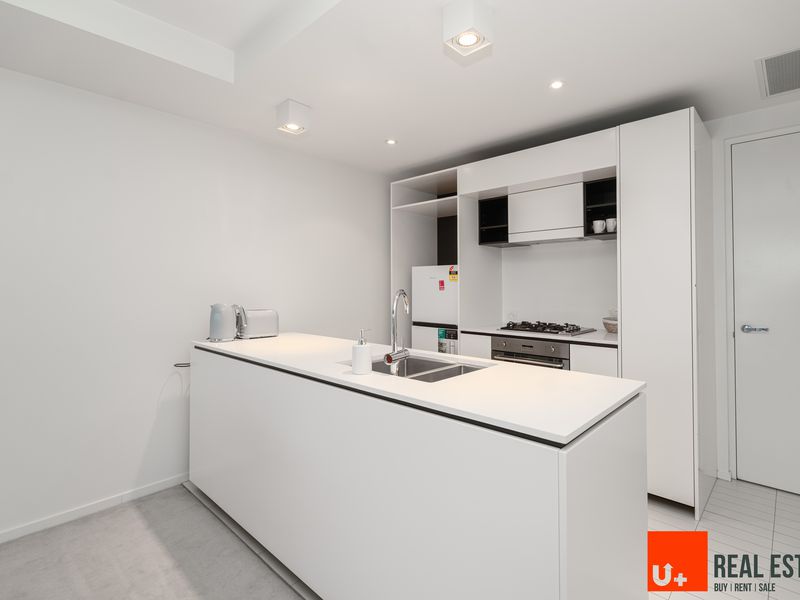 15 / 31 Eastlake Parade, Kingston