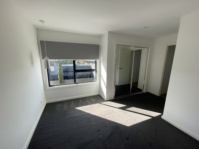 2 / 3 Murphy Street, Oak Park