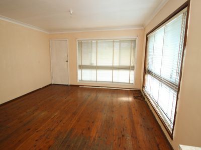 1 / 15 Lagoon Street, Barrack Heights