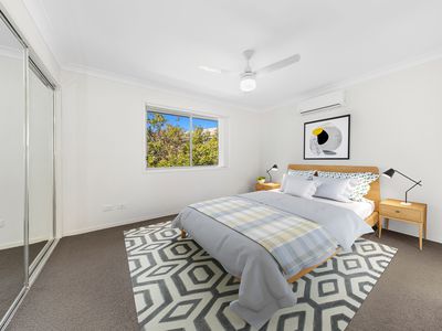 60 / 2 Lavender Drive, Griffin