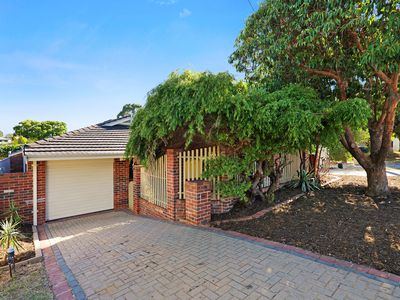 1 / 19 Scalby Street, Scarborough