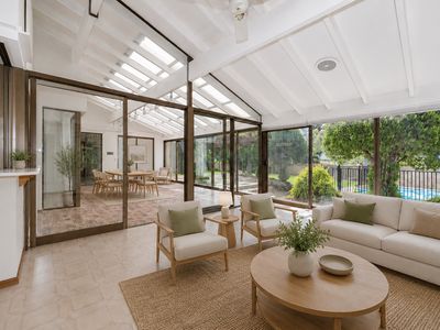 5 Lakeside Road, Churchlands
