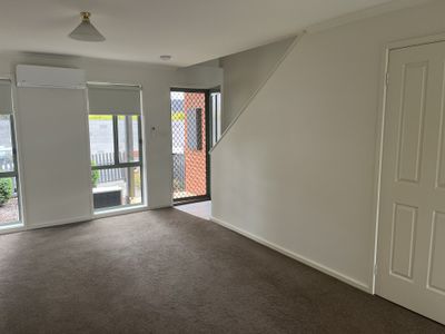 2 / 4-10 Benson Street, Geelong