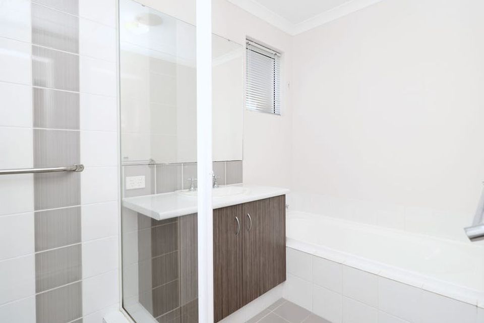 15 Laurina Turn , Baldivis
