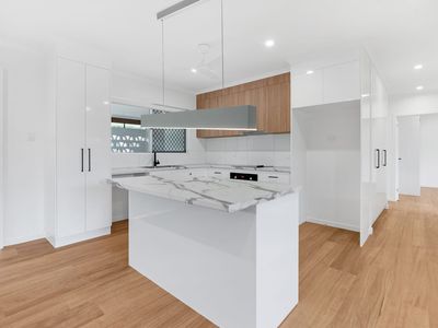 134  Toogood Road, Bayview Heights