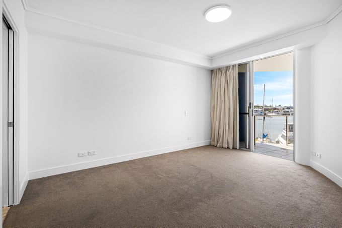 unit 204 / 13 Nicklin Way, Minyama