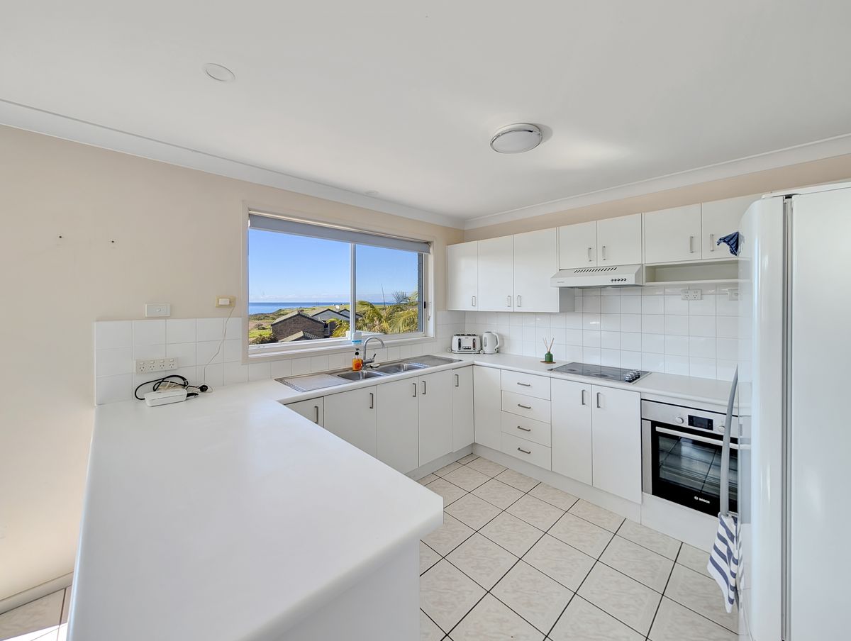 4 / 1 Warbler Crescent, North Narooma