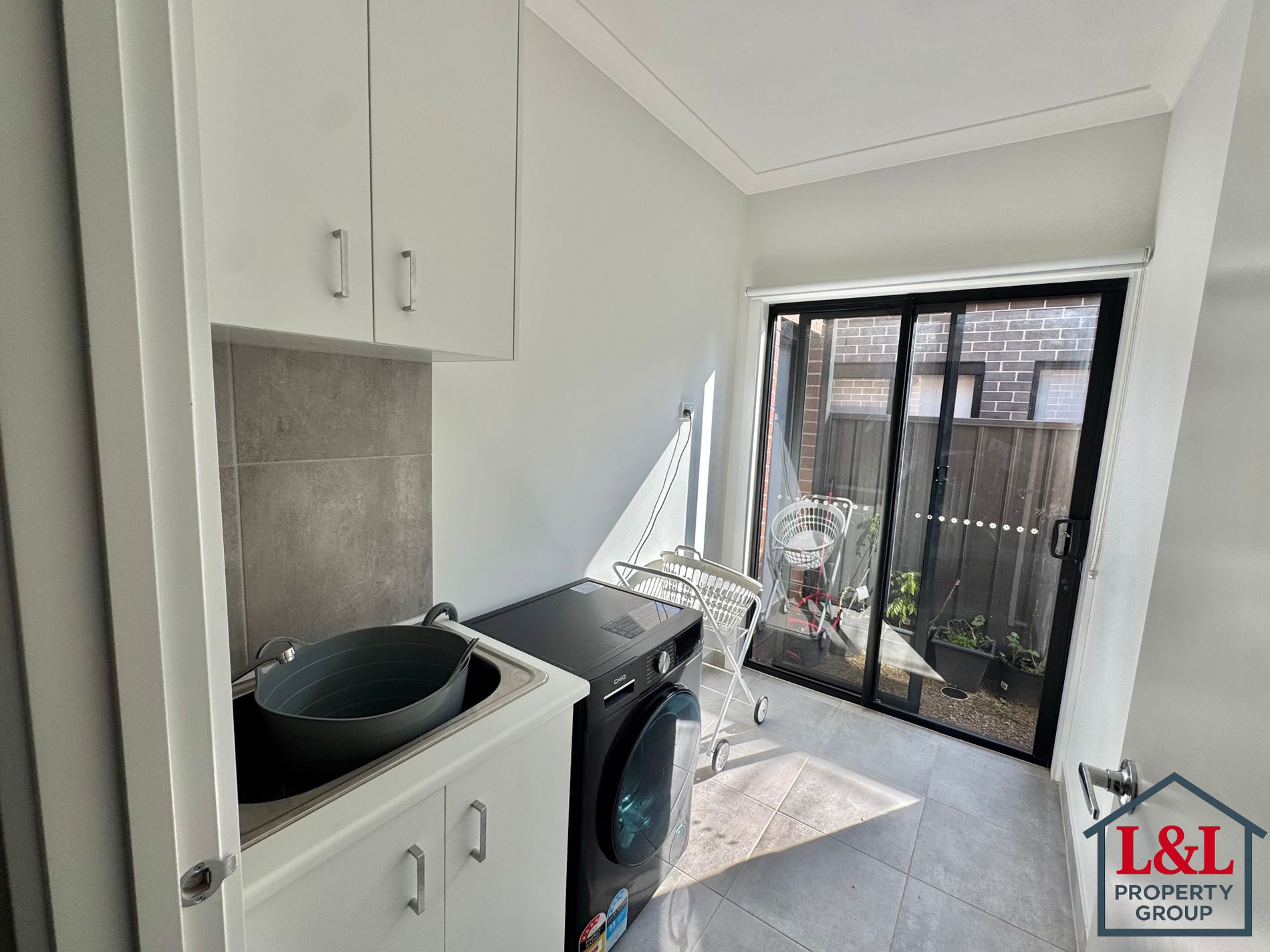 4 Springsure Street, Truganina
