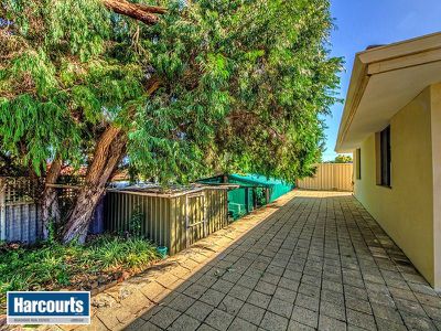 121 Lagoon Drive, Yanchep