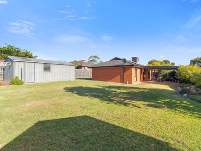 10 Durham Court, Somerville