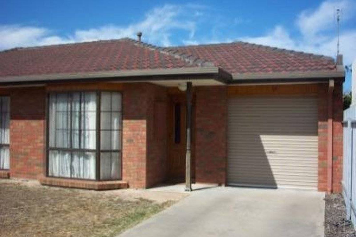 37 Drummond Street, Horsham