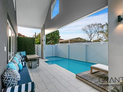 2b Spinaway Crescent, Brentwood