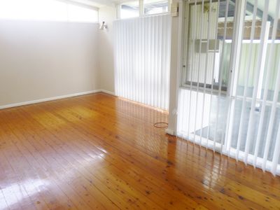 66 Barton Street, Oak Flats