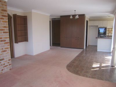 3 / 11 Surfside Drive, Port Kembla