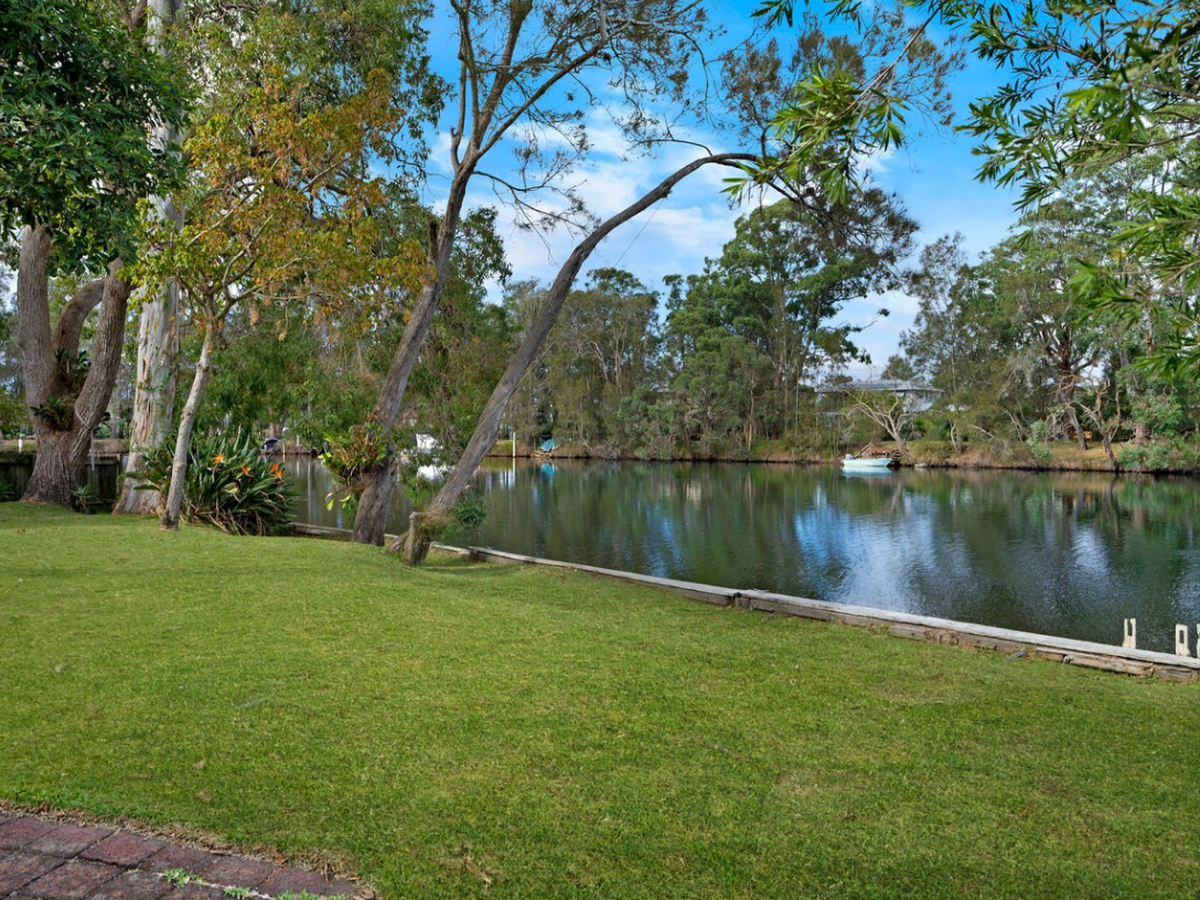 6 Ansell Close, Chittaway Point