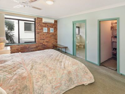 58 Parkyn Parade, Mooloolaba