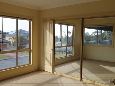 19 Sapphire Parade, Diamond Beach