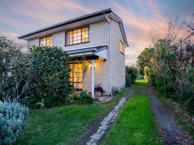 518 Butson Avenue, South Albury