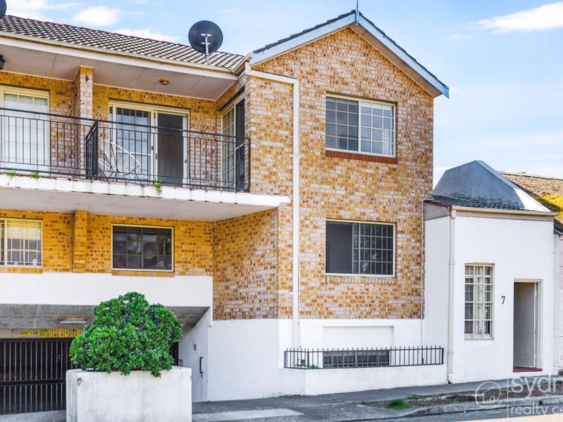 7 / 2C Folkestone Parade, Botany