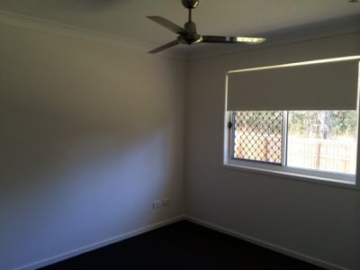 8 Lorberg Court, Branyan