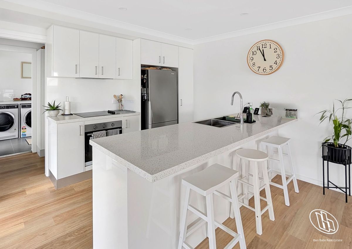 6 Yellowfin Close, Narooma
