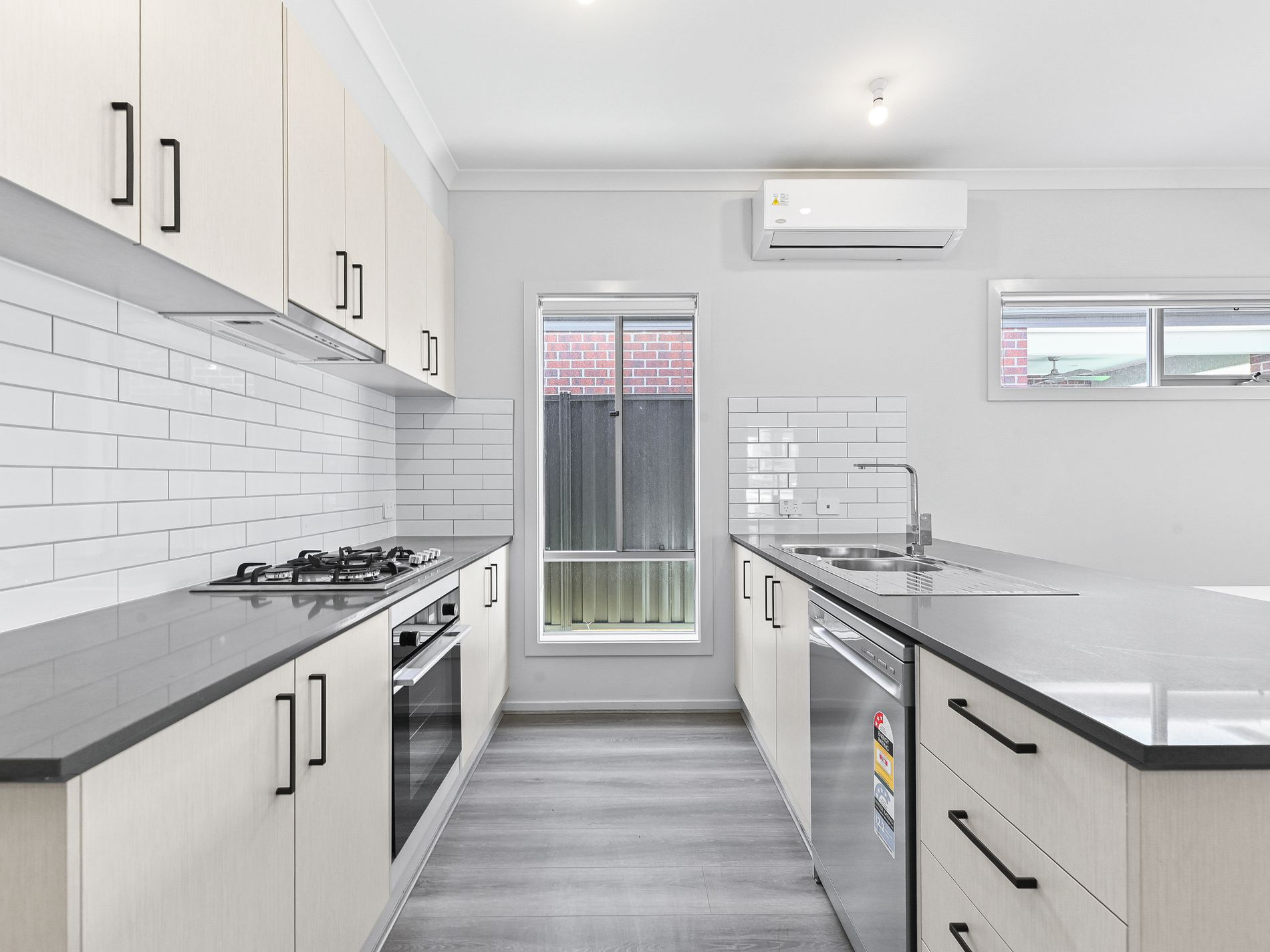 2 Salvia Way, Clyde North