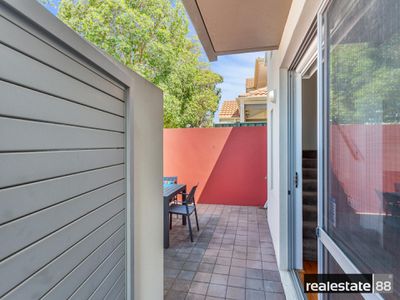 1 / 29 Rawlins Street, Glendalough