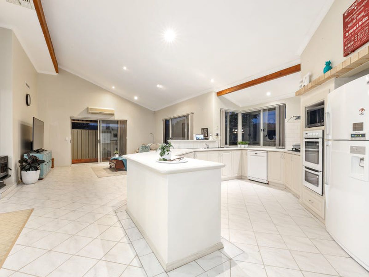 3 Looranah Street, Mount Nasura