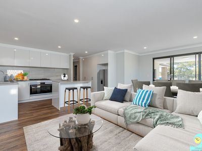 1 / 6 Merion Court, Yanchep