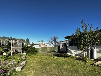 12 Carthew Street, Beachport