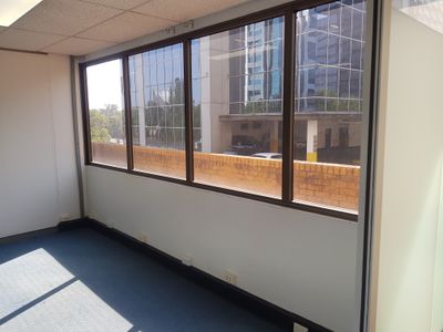 Suite 3 Level 3 / 1 Horwood Pl, Parramatta