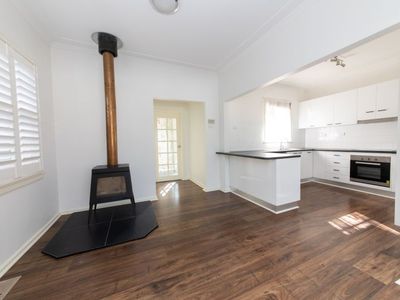 2 Hutchins Avenue, Dubbo