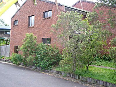 8 / 4 Amie Court, Springwood