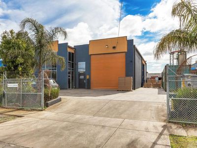 2 Loop Road, Werribee