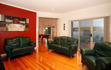 7 Florence Terrace, Beaconsfield