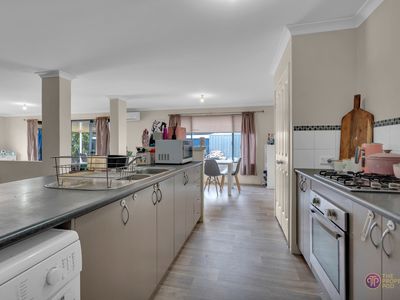 34 Honeydew Bend, Byford