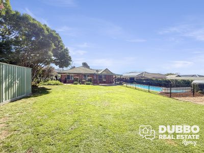 39 Grangewood Drive, Dubbo