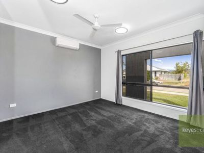 12 Nolina Street, Rasmussen