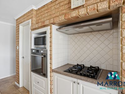 12 Bindoo Rise, Woodvale