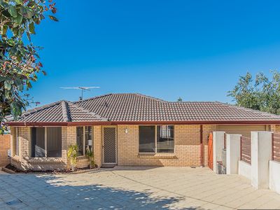 4 Camfield Place, Beldon